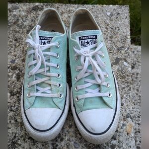 Platform converse